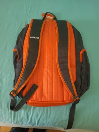 Mochila Basic-Fit Gris y Naranja