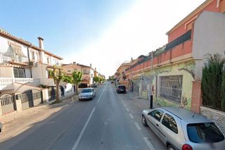 Local comercial en venta en Residencial Triana - Barrio Alto en Gabias (Las)