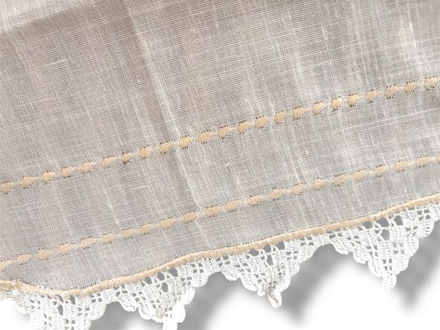 Delantal artesano huertana beige y blanco