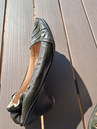 Zapatos planos Fly London verde