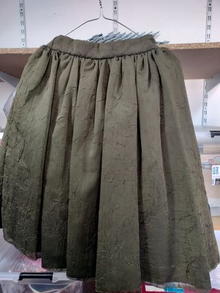 Vestido de ceremonia dorado y verde