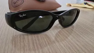 Gafas de sol Ray-Ban RB4043 Negras
