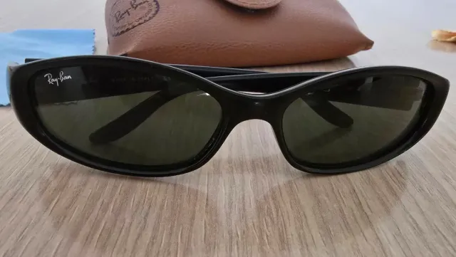 Gafas de sol Ray-Ban RB4043 Negras