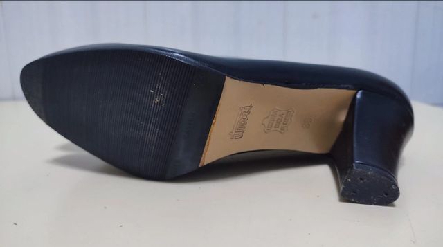 Zapatos de salón negros T.36 (equiv. 38) Iturri