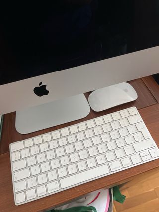 iMac 21.5 1.5 GHz