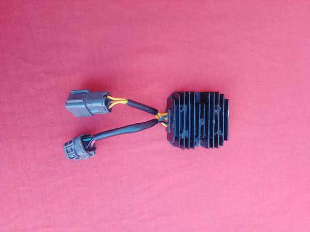 Regulador Kymco KXR MXU