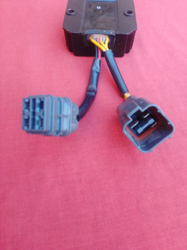 Regulador Kymco KXR MXU