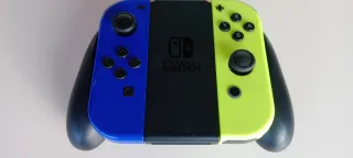 Joy-cons Nintendo Switch blu e giallo 