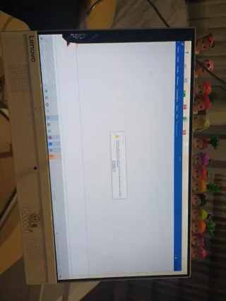 Ordenador de mesa Lenovo Beige/Blanco