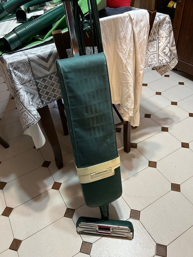 Vorwerk Folletto VK120-1