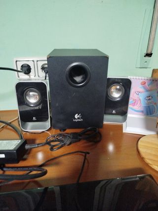 Lote de componentes informáticos