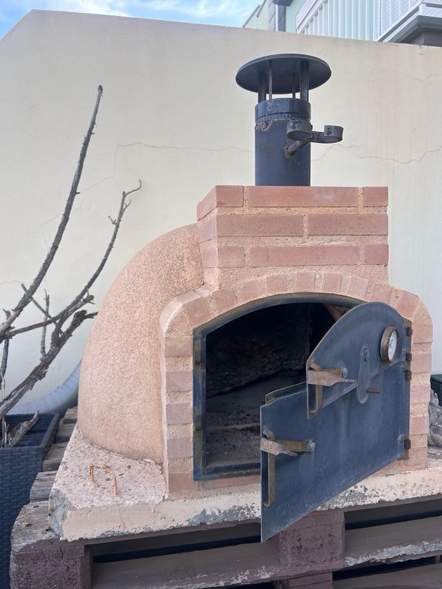 Horno de leña artesanal