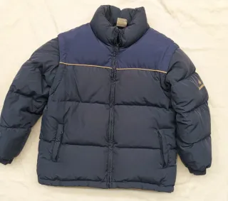 Plumas Boomerang azul 
Talla 12años