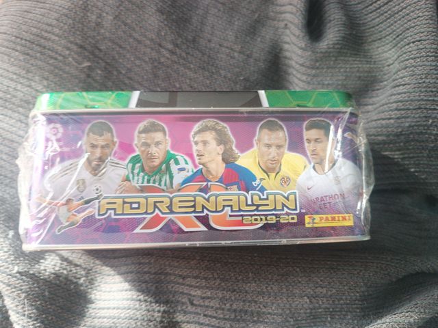 Caja Metálica Adrenalyn XL 2019-2020