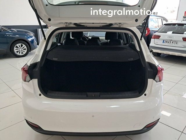 Fiat Tipo 5P 1.4 T-Jet 88kW (120CV) Lounge