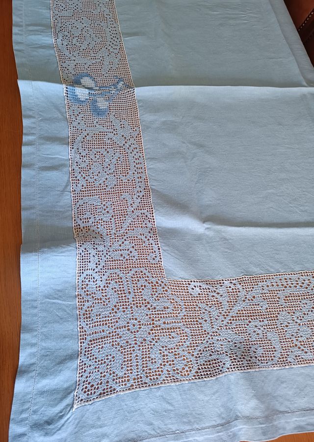 Mantel antiguo Lagartera azul