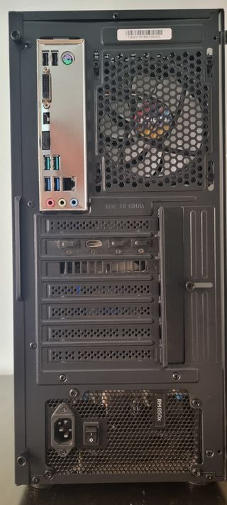 RYZEN7 GAMING-32GB RAM-SSD 1TB-HDD 4TB-RX5700XT 8G