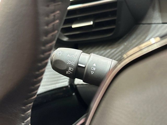 Peugeot 208 BlueHDi 73kW (100CV) Active