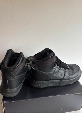 Nike Air Force 1 High Negras
