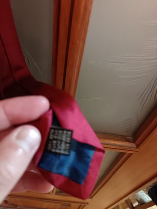 Corbata de seda roja