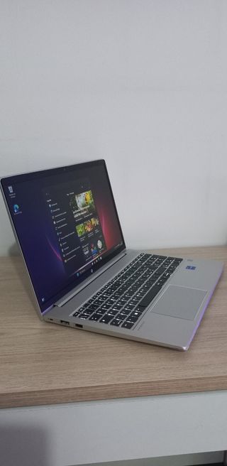 Hp Probook 450 G10 , i7 13th, 16 Ram y 512Gb SSD 