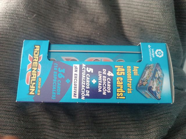 Caja Metálica Adrenalyn XL LaLiga 22-23