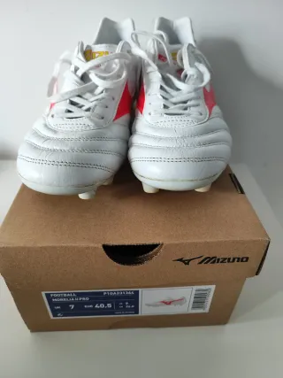 Botas de fútbol Mizuno Morelia Pro talla 40,5