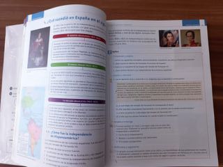5 libros texto G.B. Administrativo