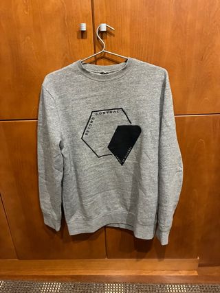 Sudaderas  talla M con estampados y sin ellos 