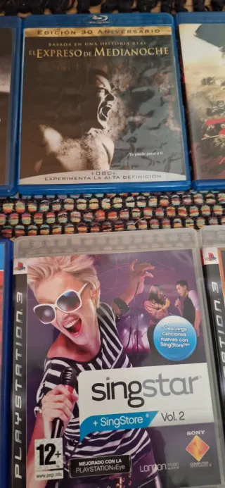 Juegos Ps4 y películas blueray
