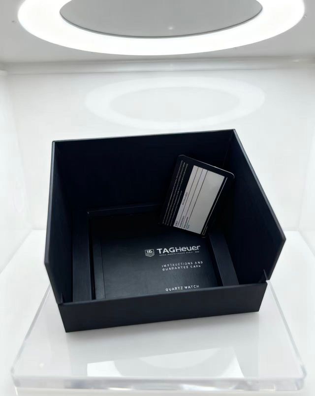 Caja de reloj TAG Heuer negra