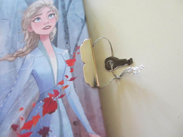 Frozen. Caja con Libro de secretos con con llave