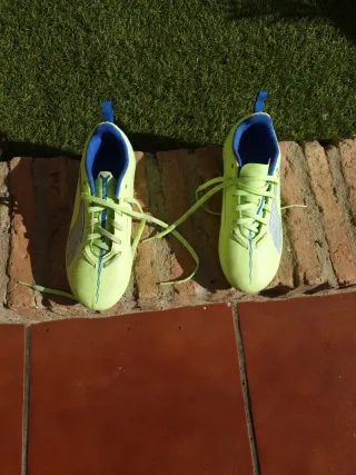 Zapatillas Puma Fútbol Talla 35