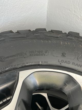 Llantas Jeep Wrangler Mud-Terrain