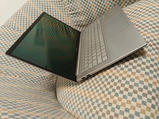 Portátil Asus Vivobook M3500 RTX 3050 16GB 1TB SSD