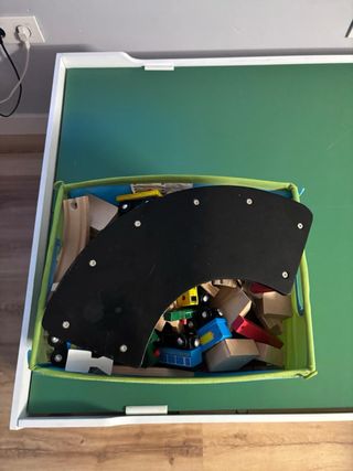 Mesa de tren Melissa & Doug