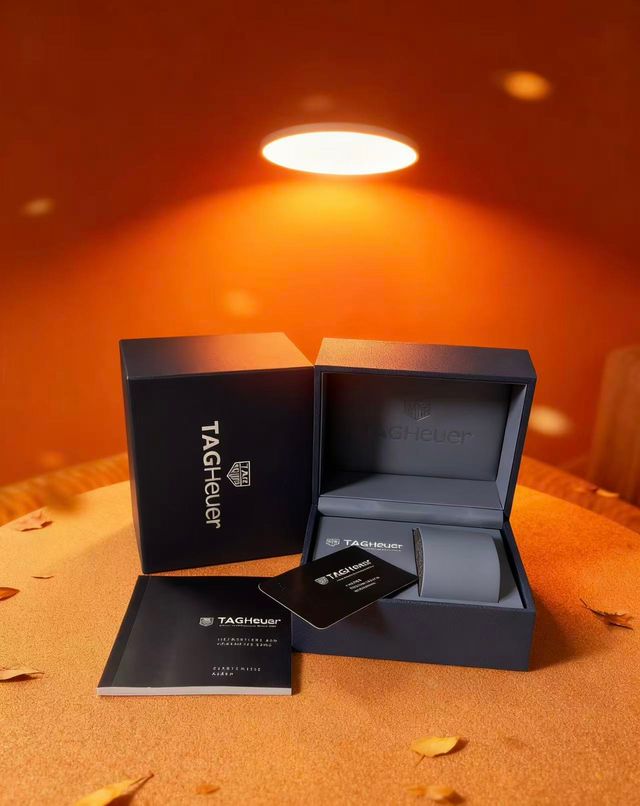 Caja de reloj TAG Heuer negra