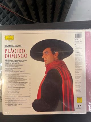 Láser disc Plácido Domingo Homenaje a Sevilla