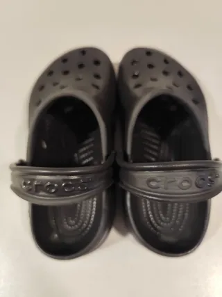 Zapatillas Crocs Niñ@ Negras talla 33-34