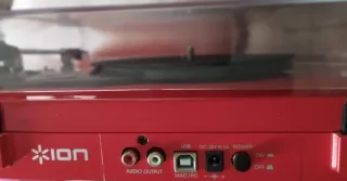 Tocadiscos ION Rojo Pure LP