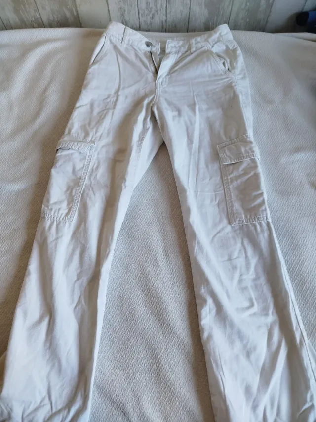 Pantalón cargo blanco