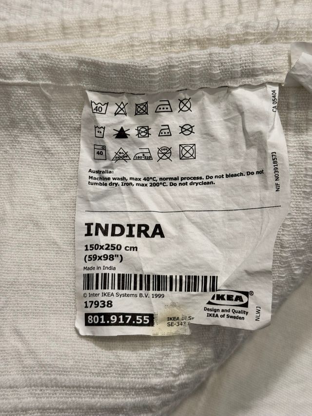 Manta IKEA INDIRA blanca 150x250 cm