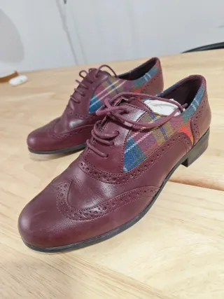 Zapatos Oxford Tartán Burdeos