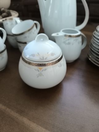 Servizio completo da caffè in porcellana