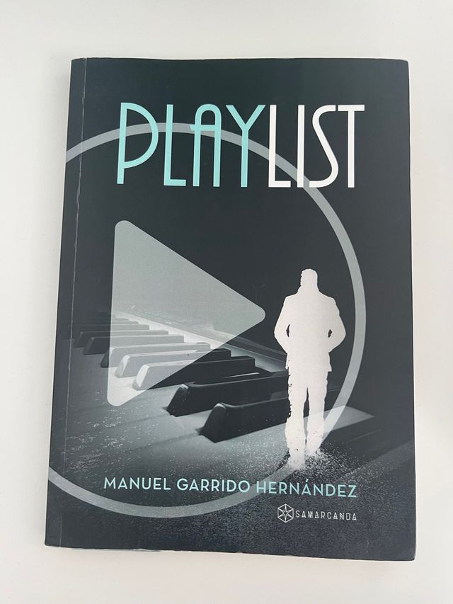 Libro Playlist, Manuel Garrido Hernández