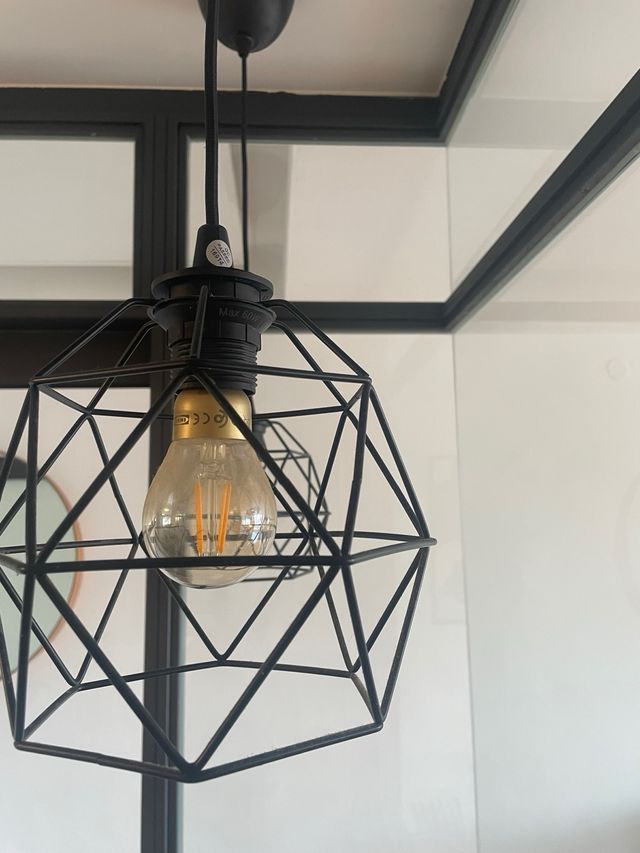 [Mudanza]lámparas Colgantes Vintage Dorada y Negra