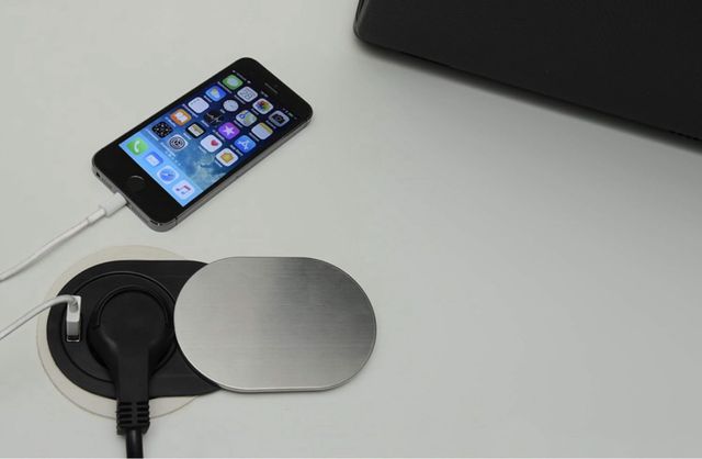 Enchufe Mesa Unitec Schuko + USB