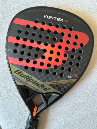 Bullpadel Vertex 03 