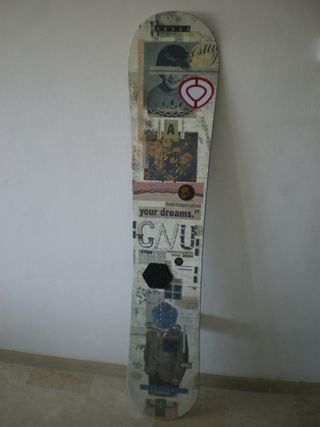 Tabla Snowboard GNU 157