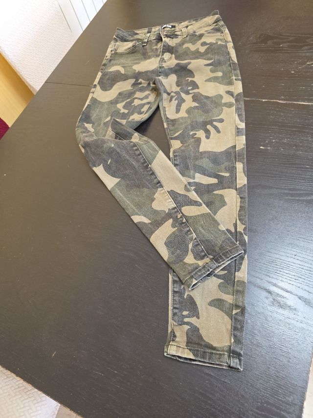 Pantalones militares MISS BON